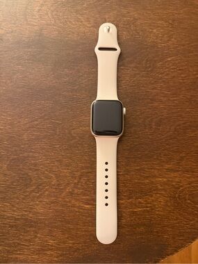 Apple Watch SE 40mm